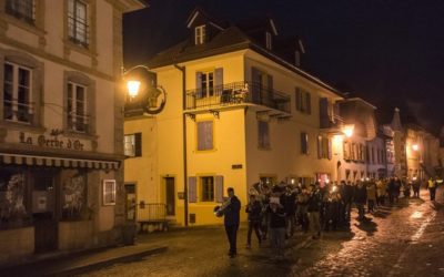 Pâques : des hommes chantent pour le Christ lors du Surrexit